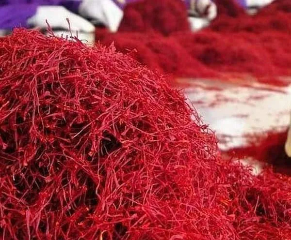 خرید جدیدترین انواع زعفران سوپر نگین