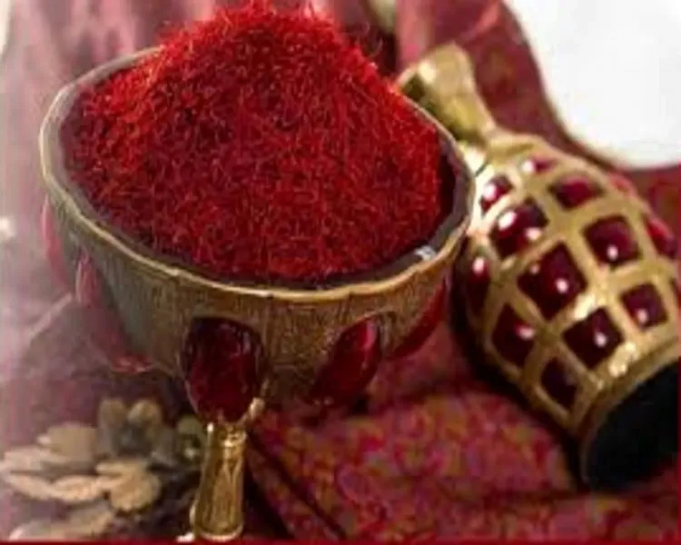 قیمت خرید زعفران پودر شده + خواص، معایب و مزایا