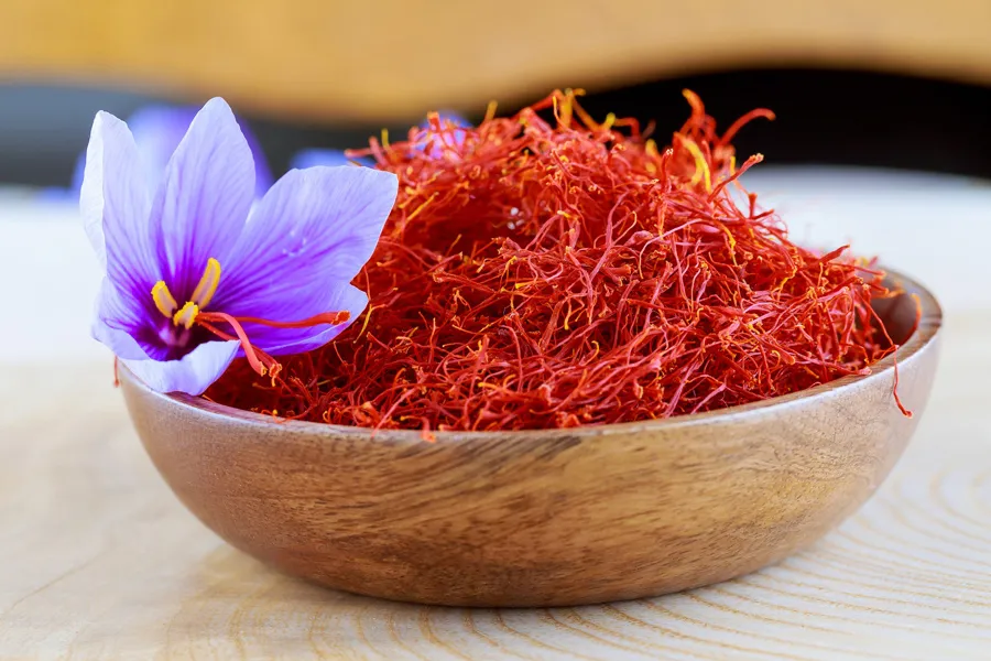 قیمت خرید زعفران پوشال + مشخصات، عمده ارزان
